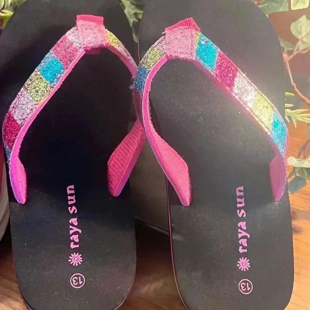 LOT OF 2 SKETCHERS SNEAKERS SZ 12.5 & RAYA SUN FLIP FLOP SIZE 13 - Picture 12 of 15